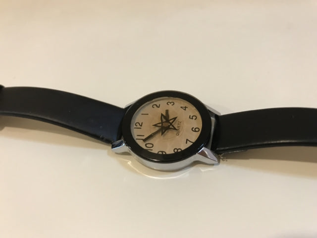 時計のお忘れ物です。