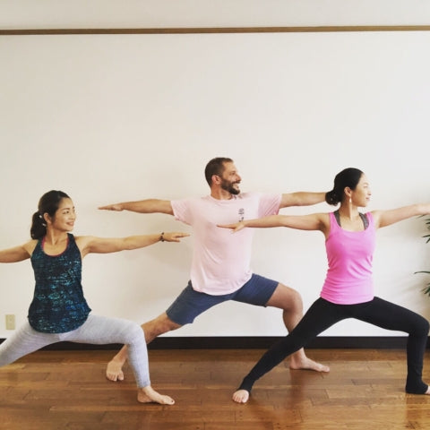 English YOGA on Monday from 8pm.