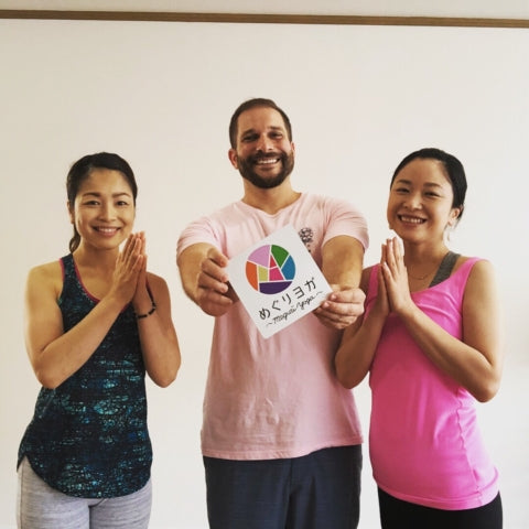月曜日20時〜はEnglishYogaクラスです！